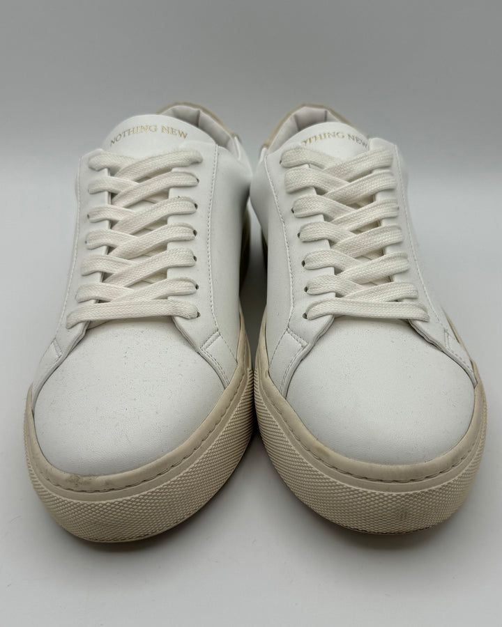 MENS White Leather Sneaker - Size 9.5/10