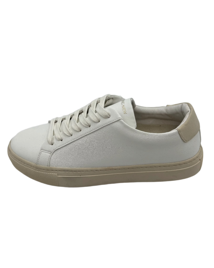 MENS White Leather Sneaker - Size 9.5/10