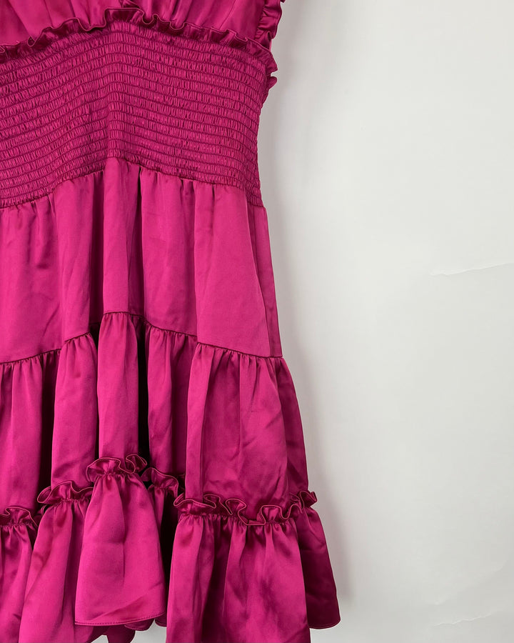 Ruffle Magenta Pink V-Neck Dress - Size 6