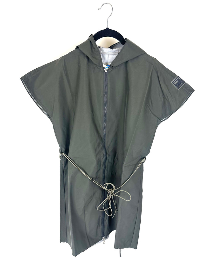 Dark Gray Short Sleeve Raincoat With Bungee Belt - Size 2/4,  4/6, 6/8, and 8/10