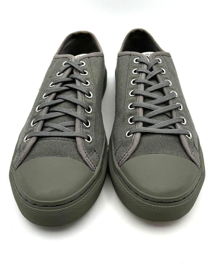 MENS Dark Grey Sneaker - Size 7