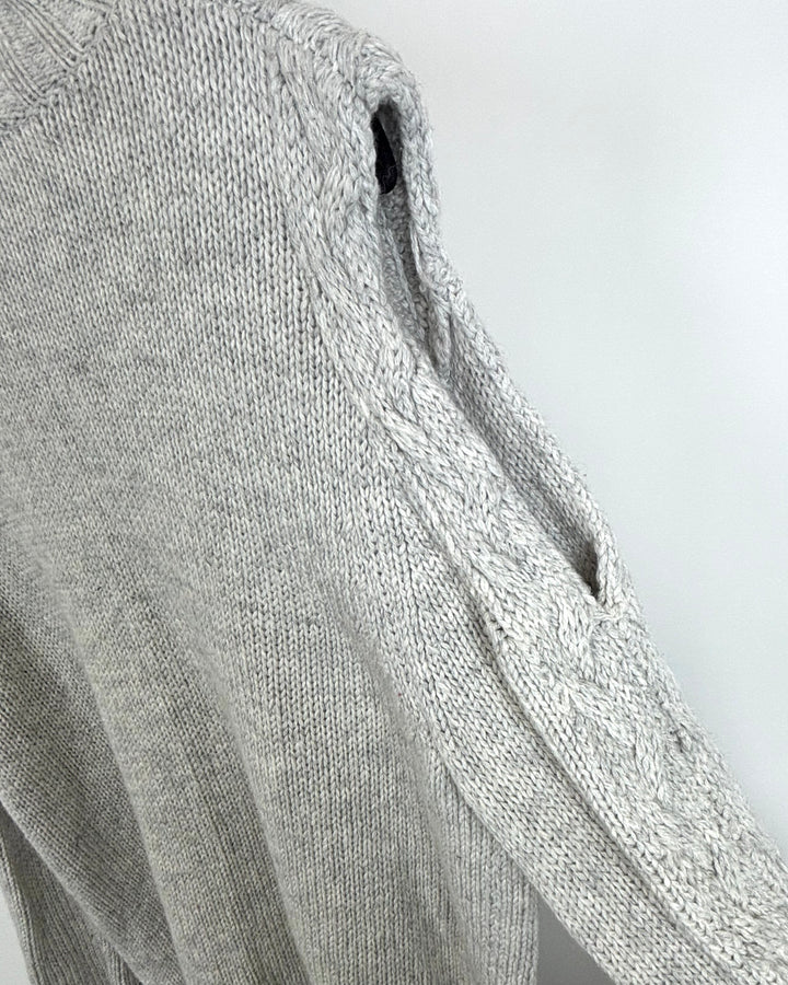 Light Gray Knit Sweater- 4/6