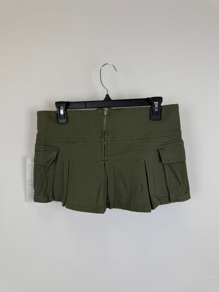 Army Green Cargo Mini Pleated Skirt - Size 2/4