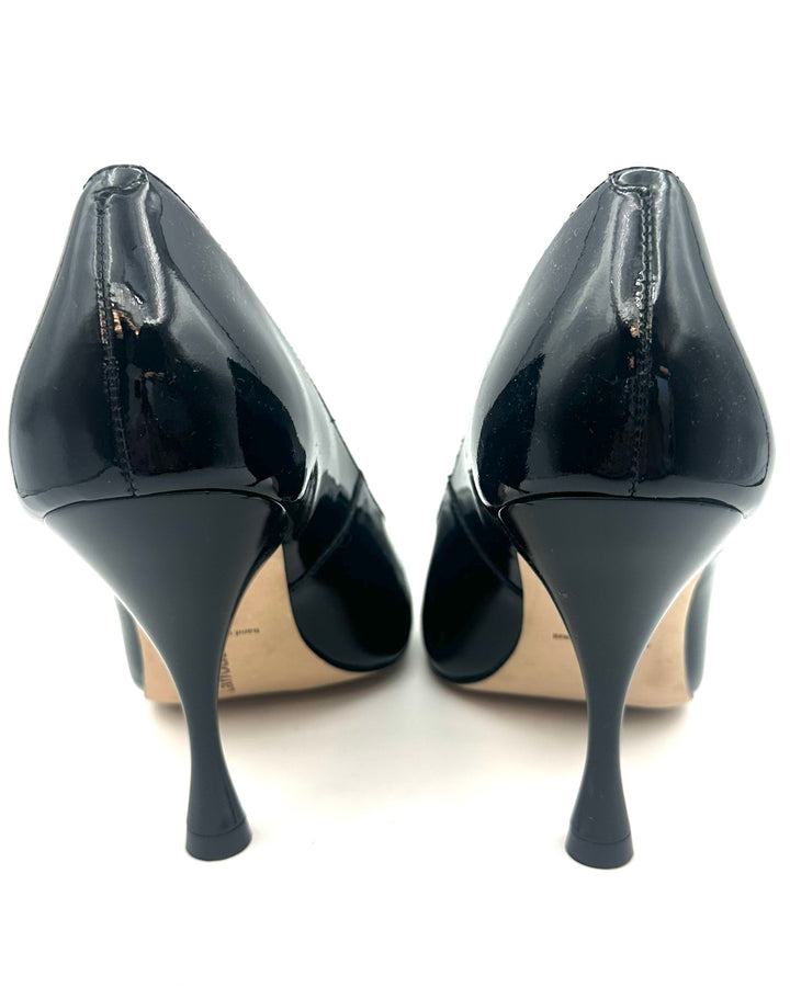 Black Round Toe Heels - Size 7.5