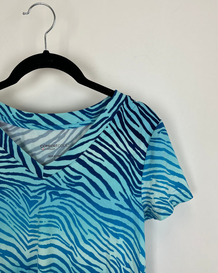 Blue Animal Print Short Sleeves Top - Size 6/8