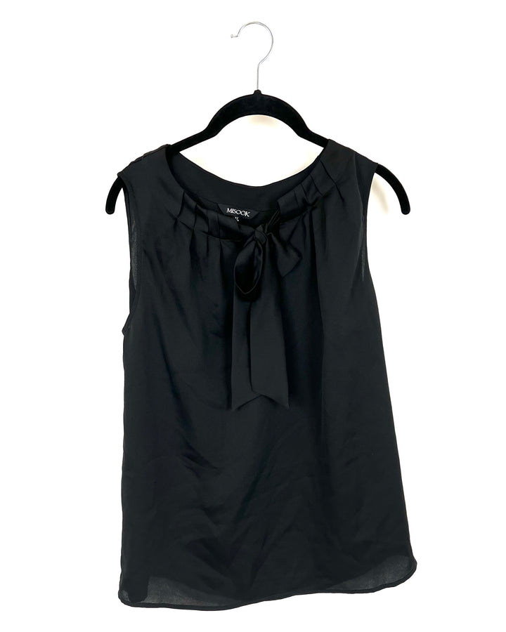 Black Sleeveless Tie Front Blouse - Size 2/4