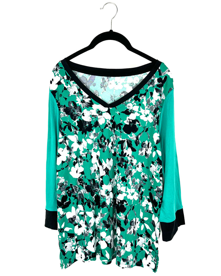 Green Floral V-Neck Top - Small
