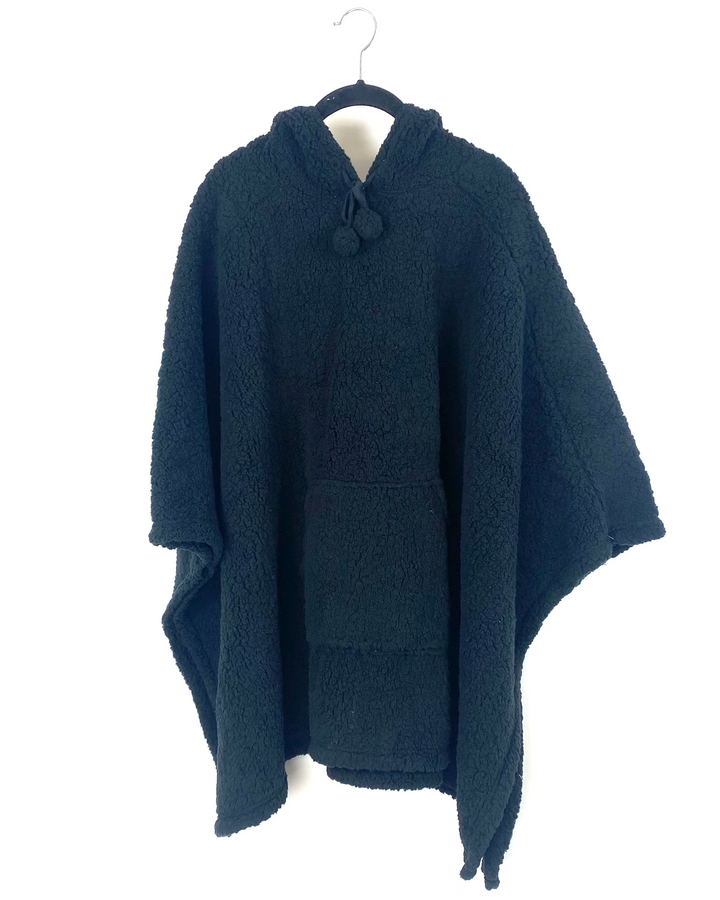 Black Sherpa Poncho - Extra Small / Small