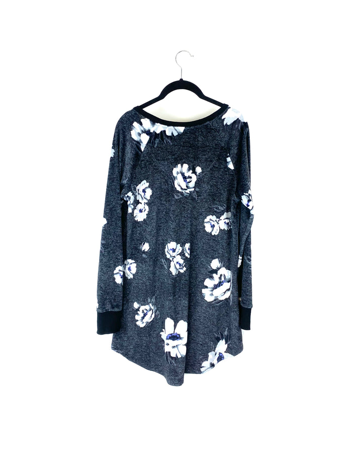 Long Sleeve Button Up Pajama Shirt- Small