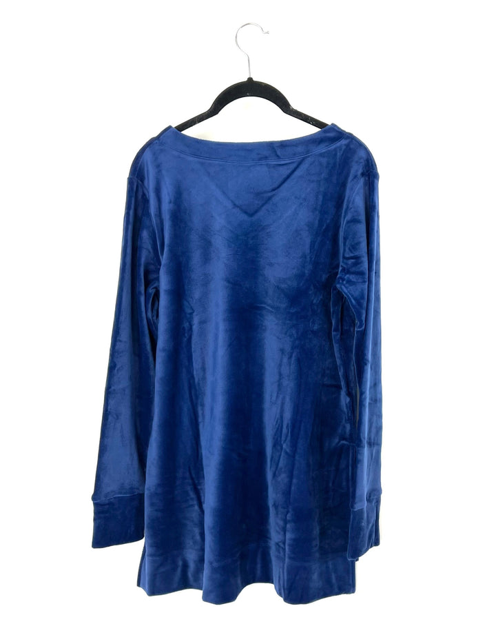 Cozy Blue Long Sleeve Top - Size 2/4