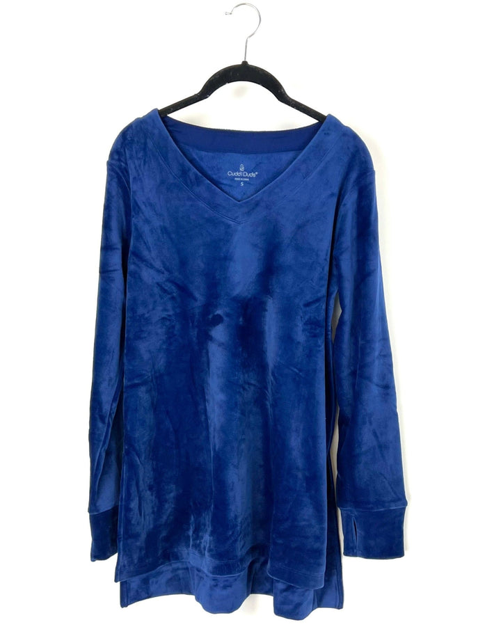 Cozy Blue Long Sleeve Top - Size 2/4