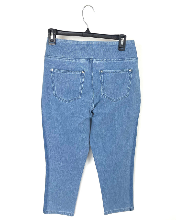 Dark Sided Capri Jean - Size 6/8