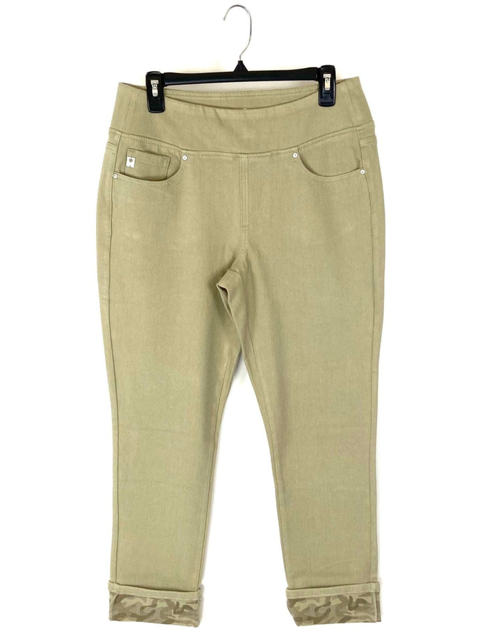 Dark Khaki Camo Print Cuff Pants - Size 12/14