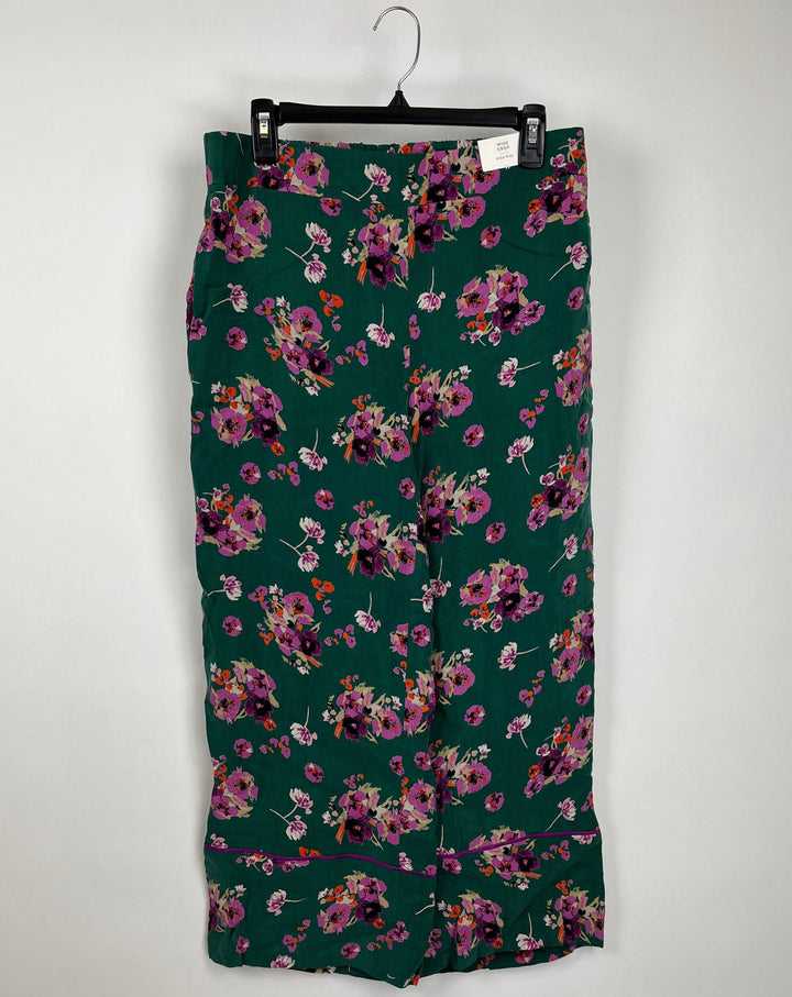 High Rise Floral Pants - Size 8