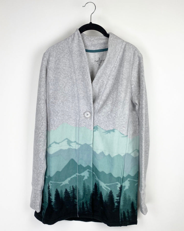 Grey and Green Winter Woods Cardigan - Extra Small