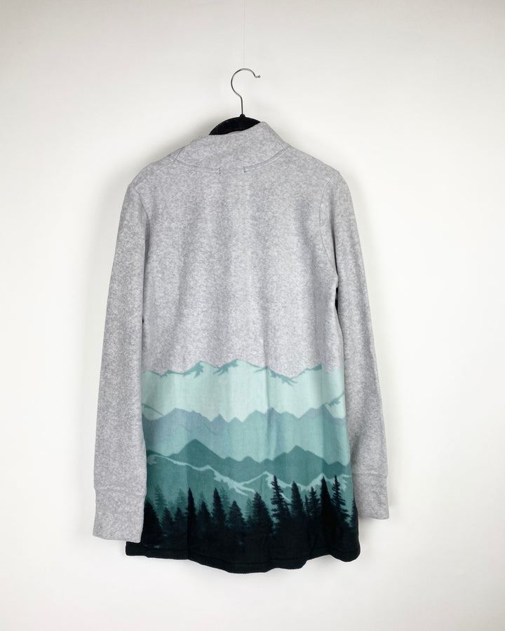 Grey and Green Winter Woods Cardigan - Extra Small
