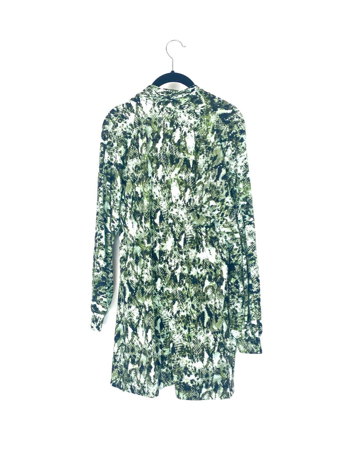 Green And Black Abstract Cardigan - Small/Medium