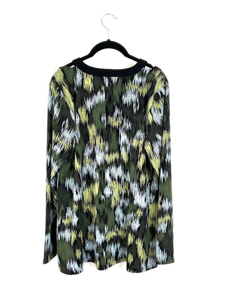 Green Abstract Top - Medium/Large