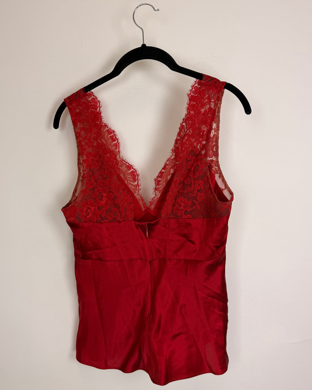 Cupid Red Laced Top - Size 00 and 4