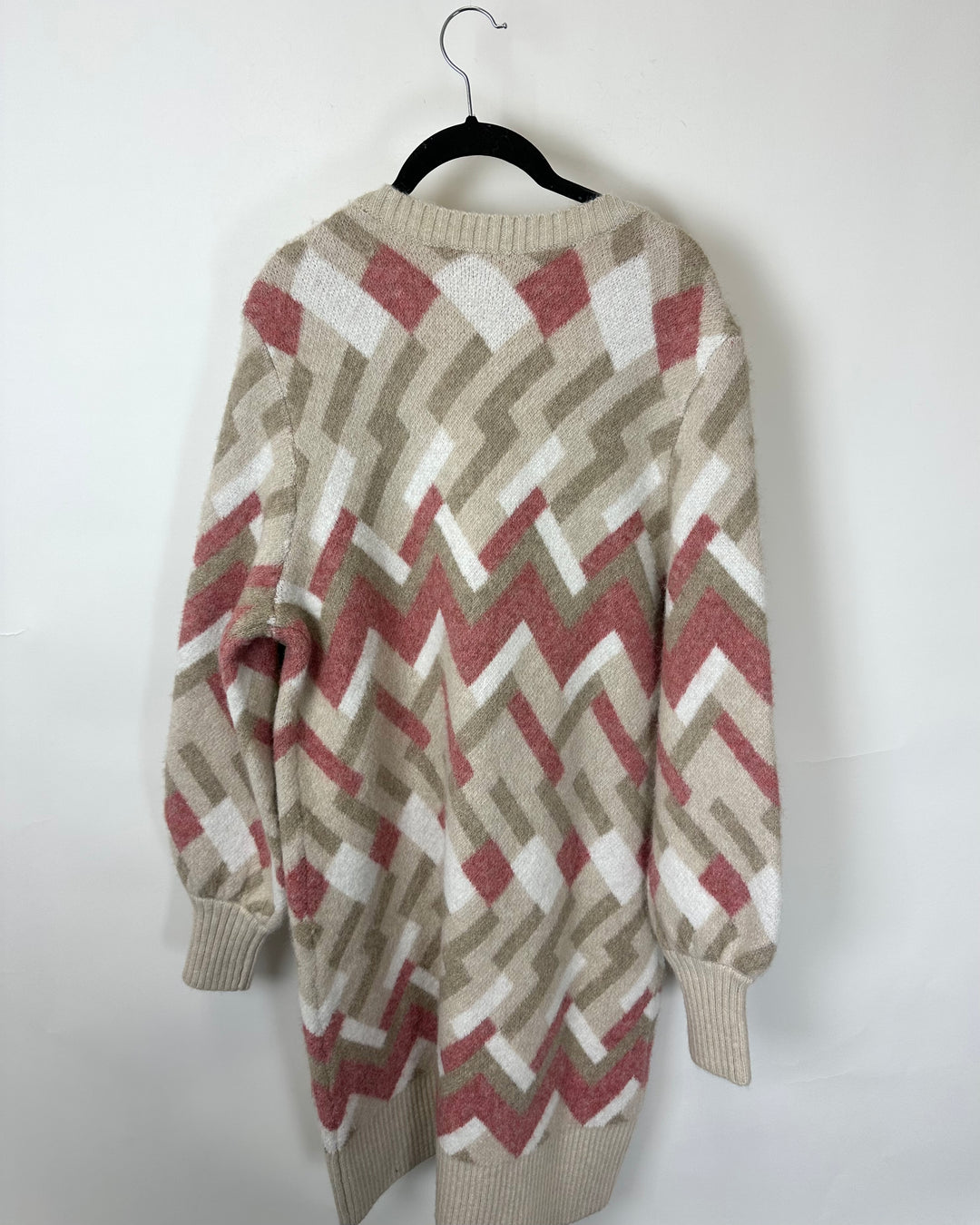 Geometric Knit Button-Up Cardigan- 8/10