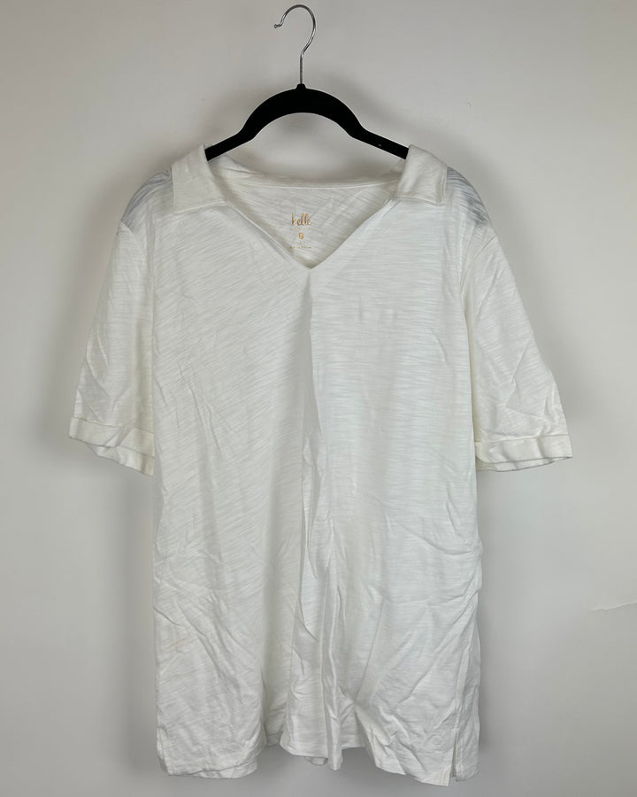 White Short Sleeve Top With Collar - Size 10/12