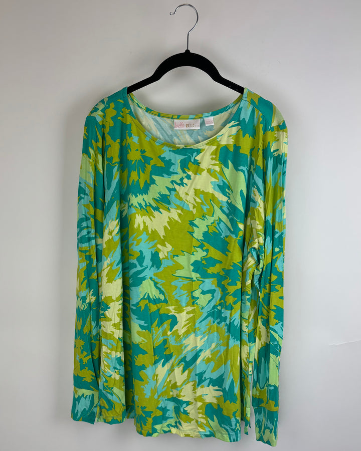 Shades Of Blue and Green Abstract Top - Size 14/16