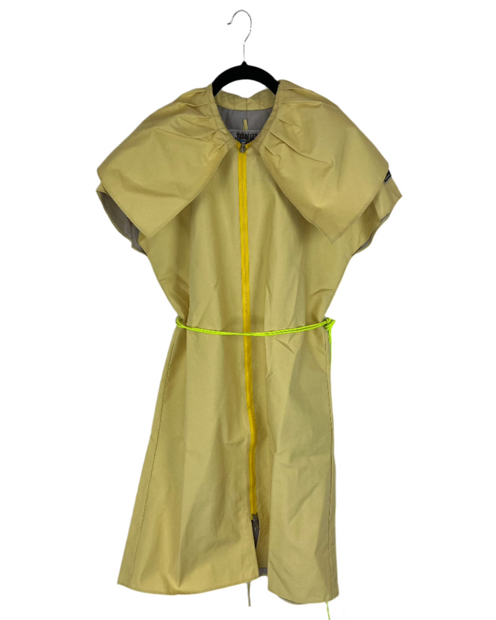 Pale Yellow Ruffle Neck Short Sleeve Raincoat - Size 6/8 and 10/12