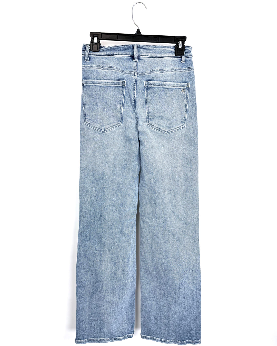 Light-Wash Indigo Baggy Distressed Jeans - Size 4