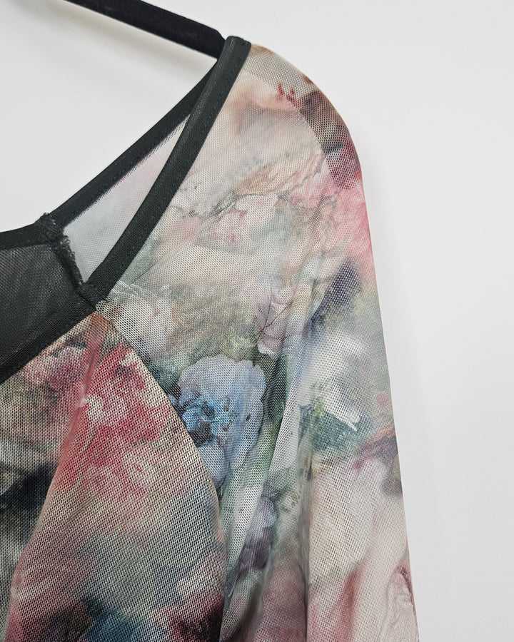 Floral Mesh Top - Size 0/2,2/4, 4/6