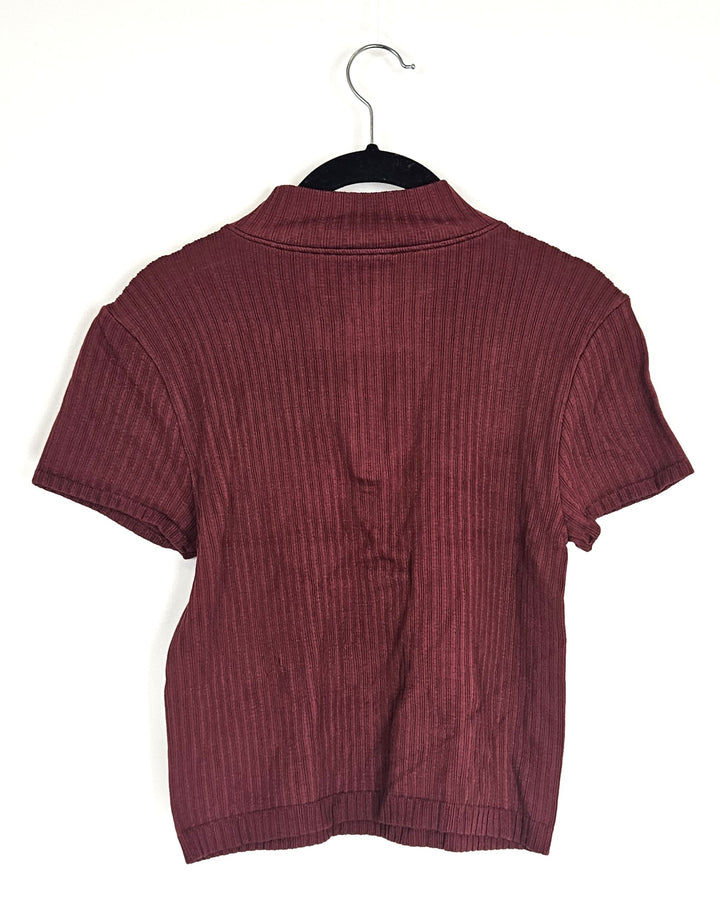 Red Short-Sleeve Top - Size 6