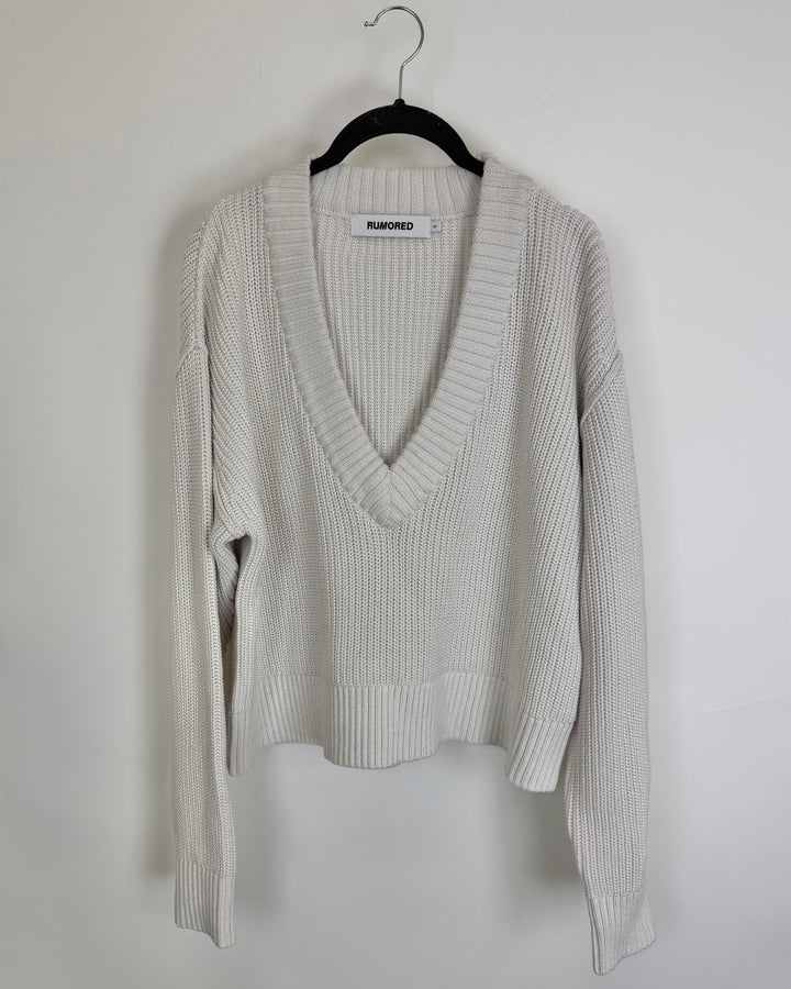 Ivory V-Neckline Sweater - Size 6/8