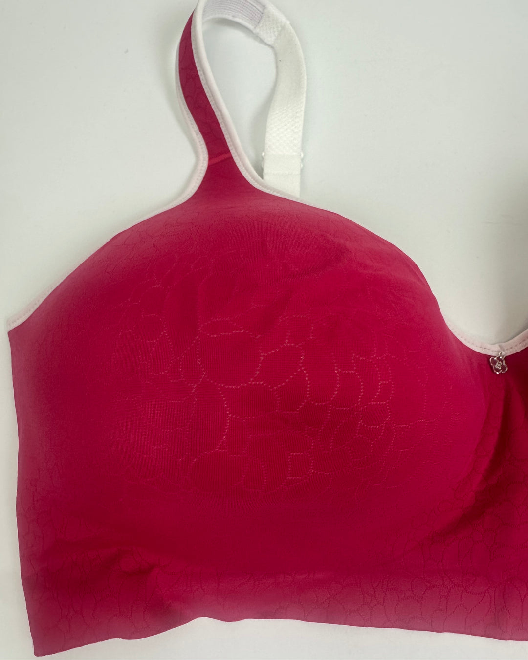Pink Seamless and Wireless Bra - 42DDD