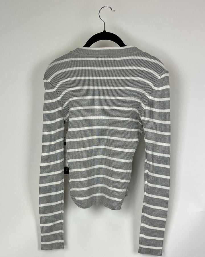 Gray and White Sweater - Size 4/6