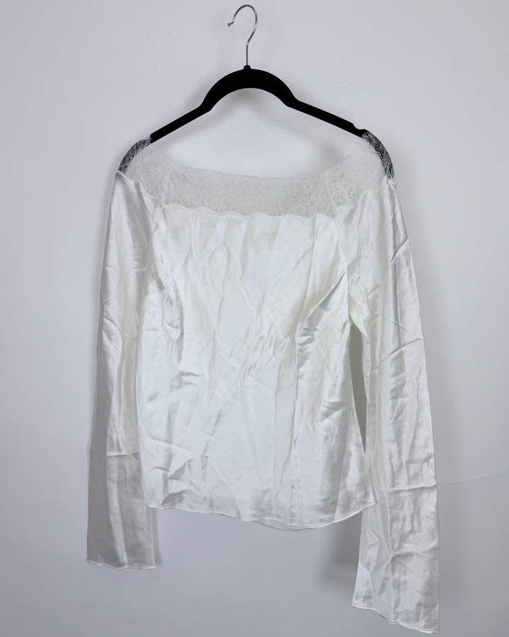 White Off The Shoulder Lace Top - Size 2/4