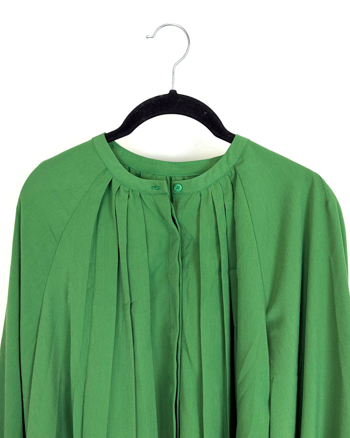 Shamrock Green Pleated Button Down - Size 6/8