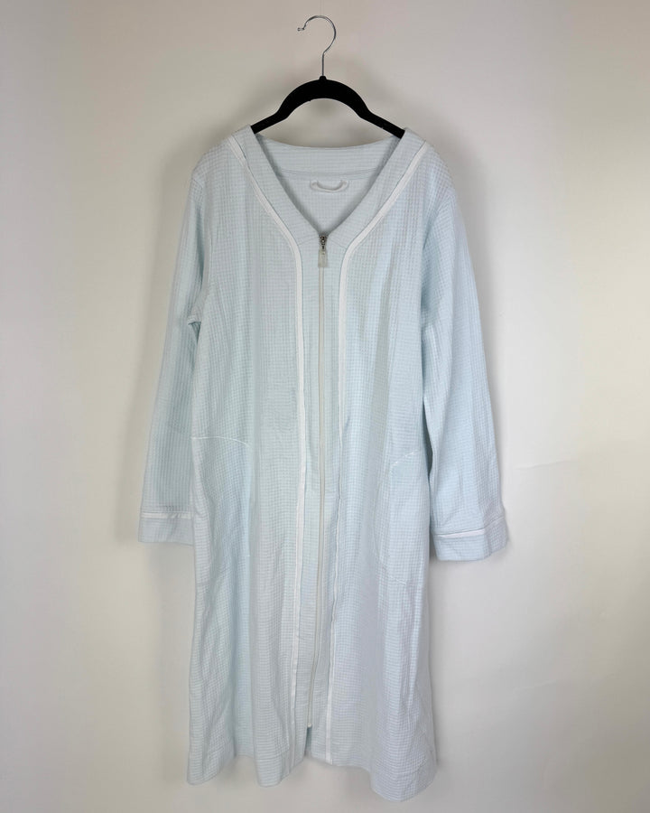 Light Blue Waffle Knit Long Sleeve Rob - Large