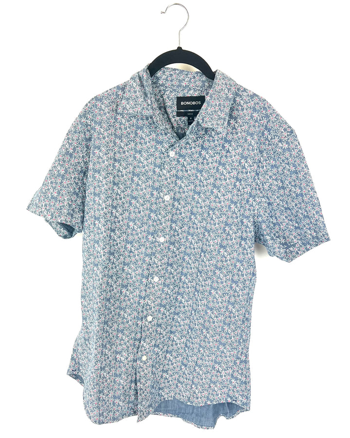 MENS Red, White and Denim Color Button-Up - Medium