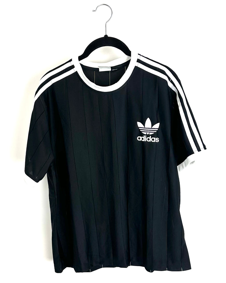 Adidas Black Shirt - Medium