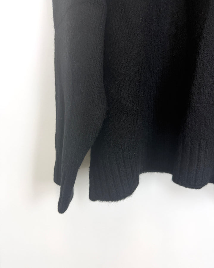 Black Stretchy Sweater - Size 8/10