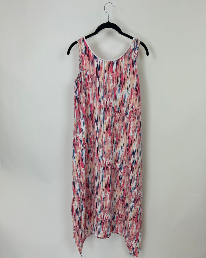 Sleeveless Abstract Pink Nightgown - Size 4/6