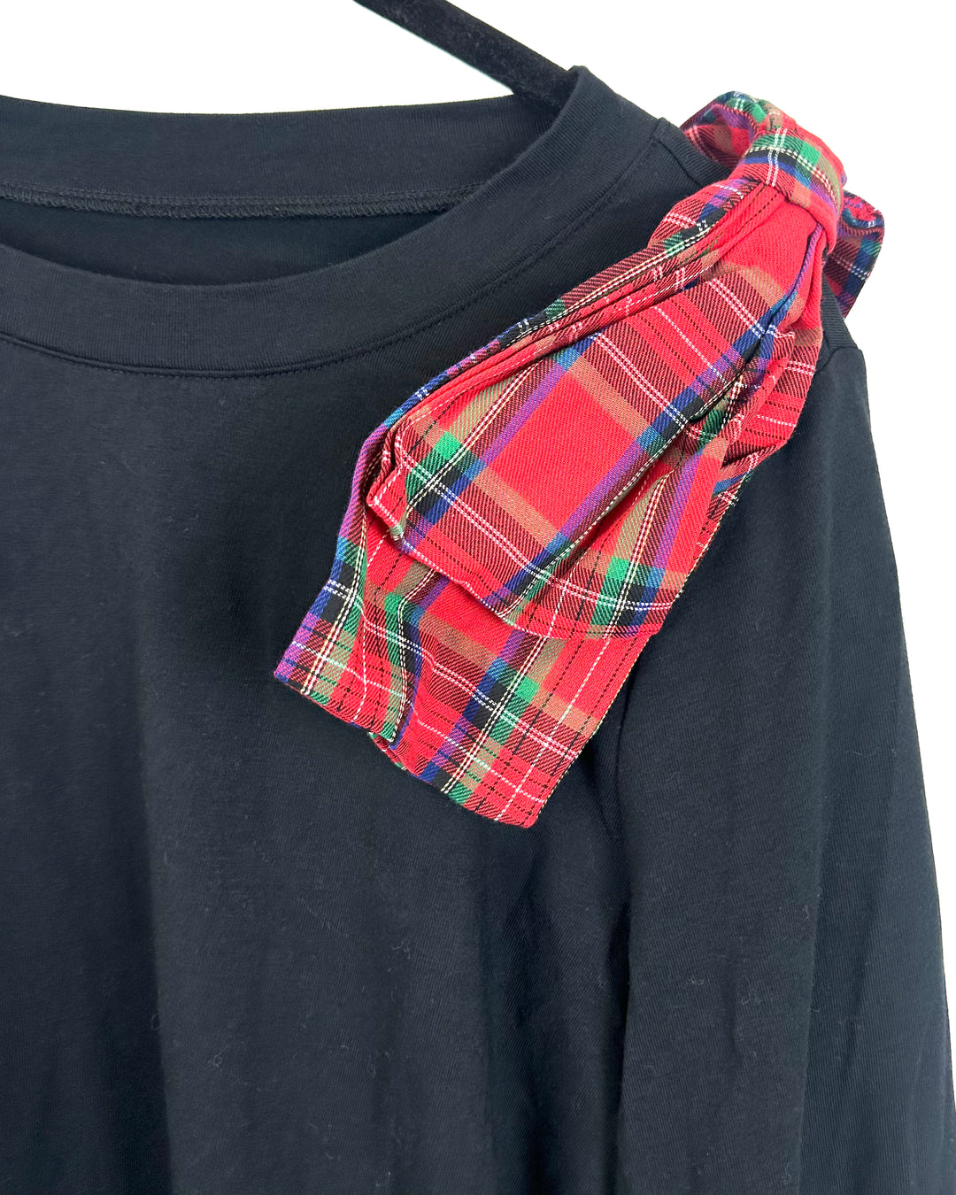 Black Holiday Bowtie Long Sleeve Shirt - Size 6/8