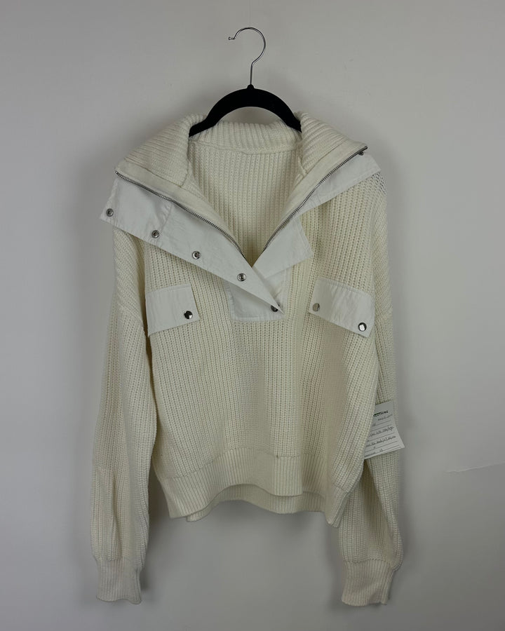 White Half Zip Sweater-Medium