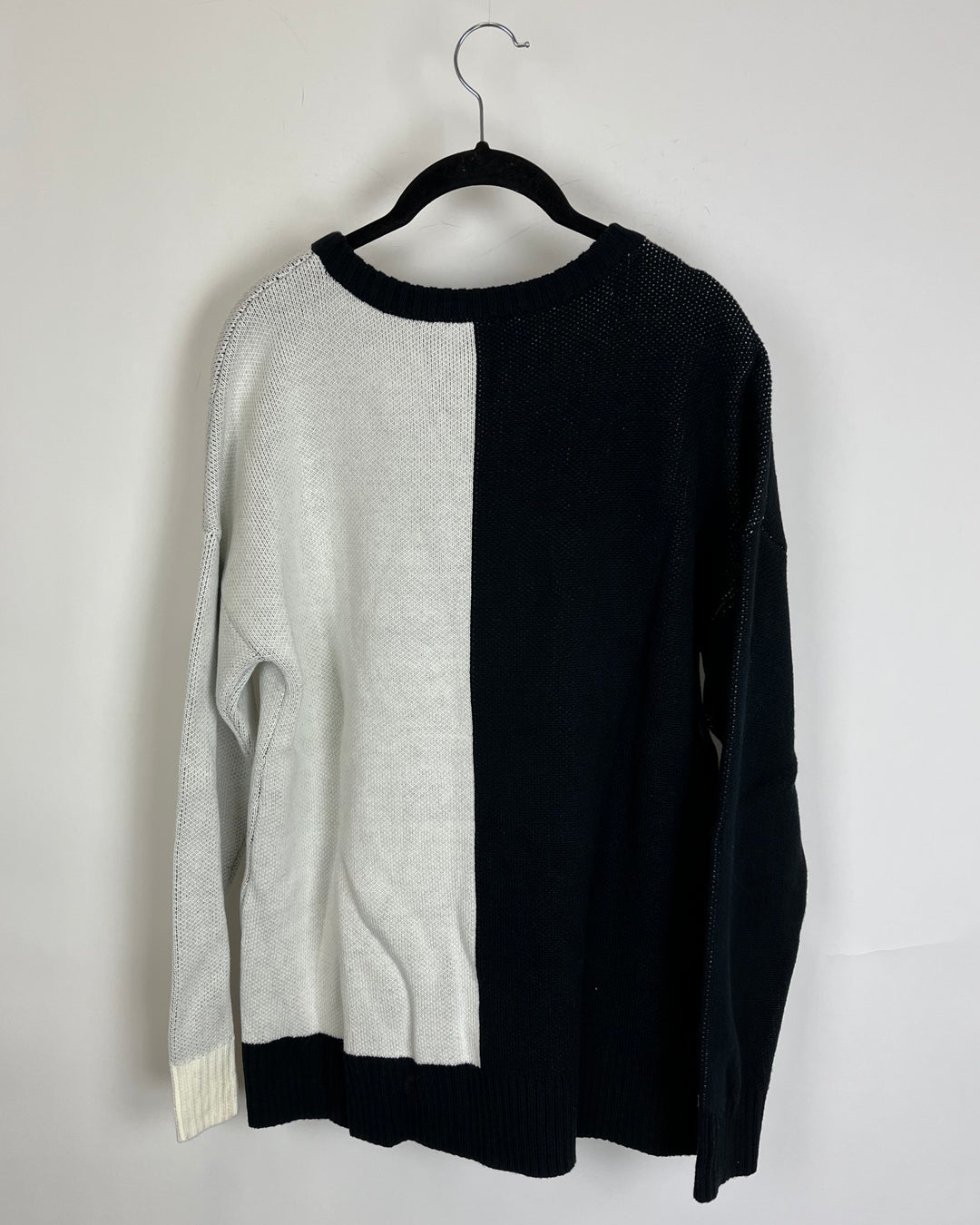 Thick Black Knit Heart Sweater - Size 6/8