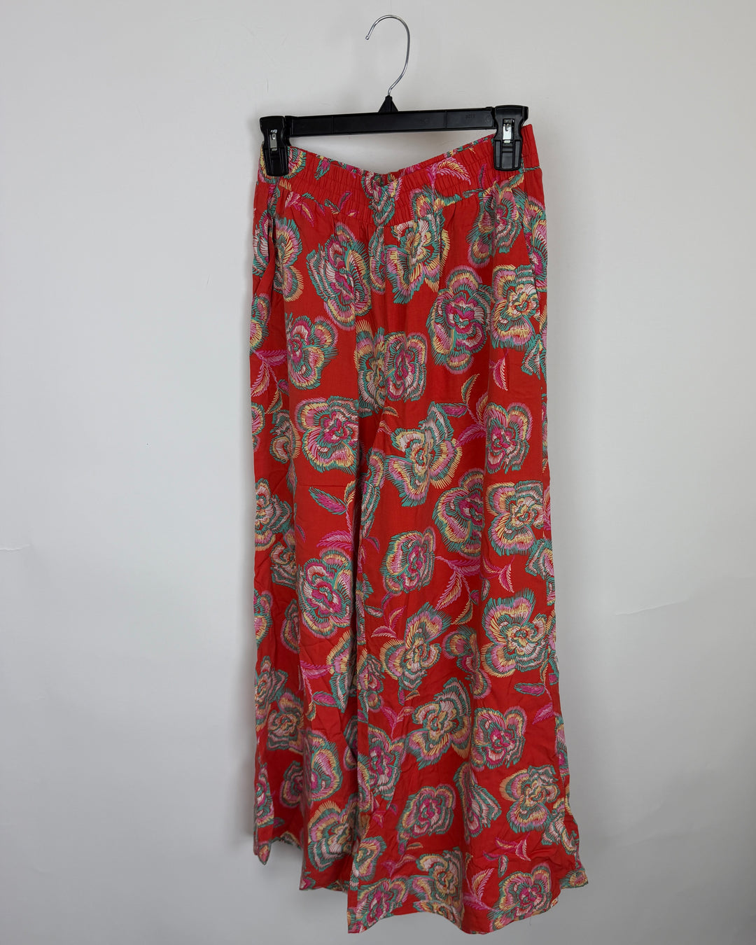 Wide Leg Red Floral Pants - Size 4/6
