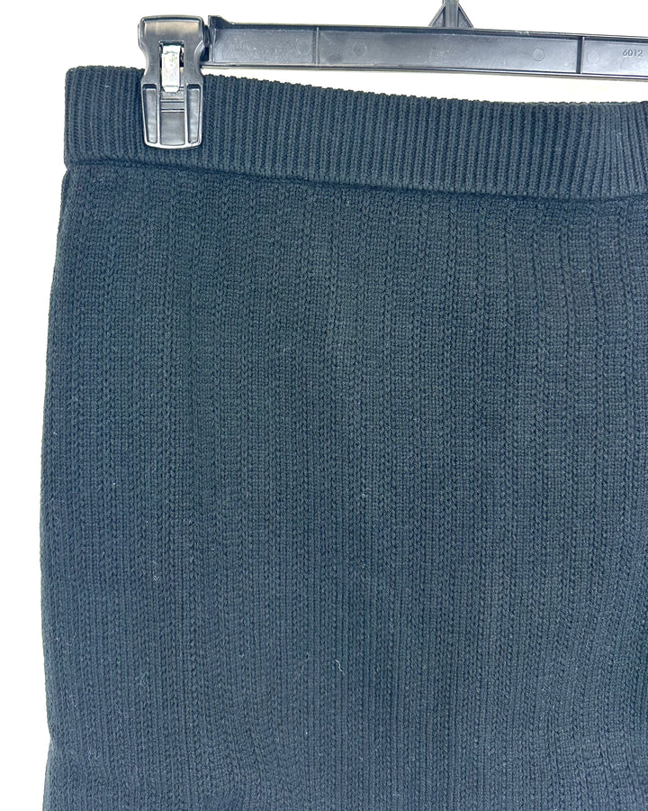 Black Knit Skirt - Size 4/6 and Size 6/8