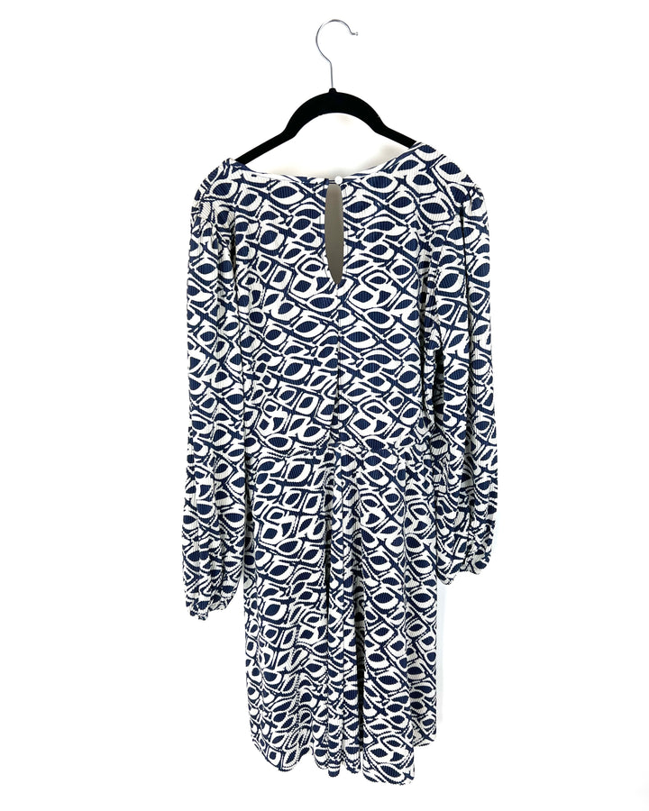 Blue And White Abstract Plisse Dress - Medium