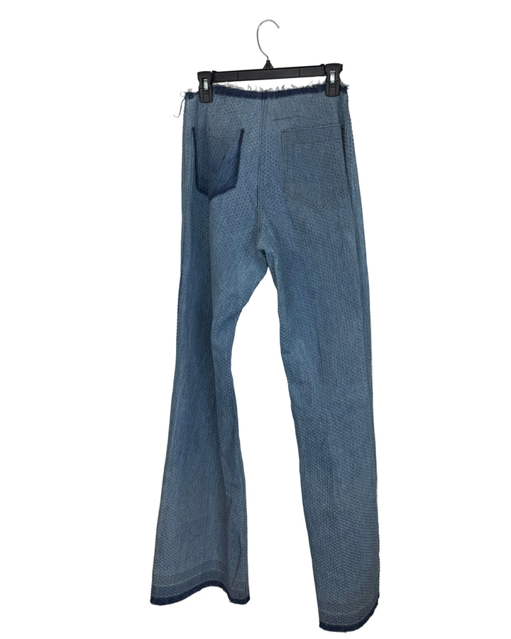 Textured Raw Hem Jeans- Size 4/6