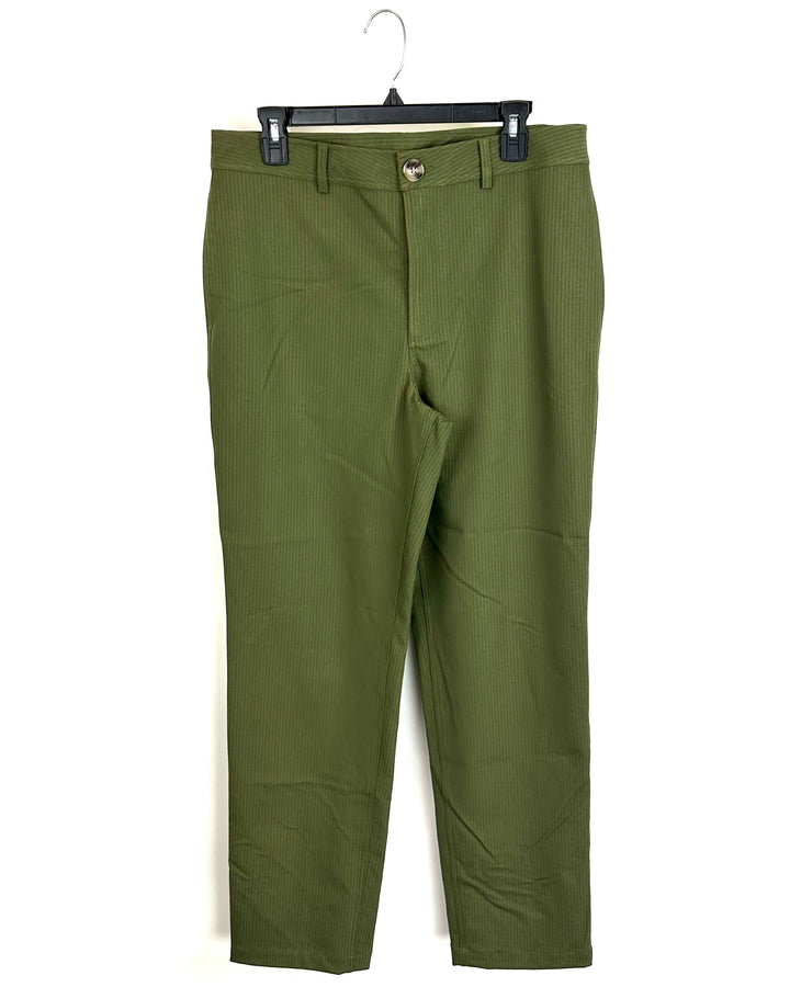 Men's Green Striped Trousers - Size 32