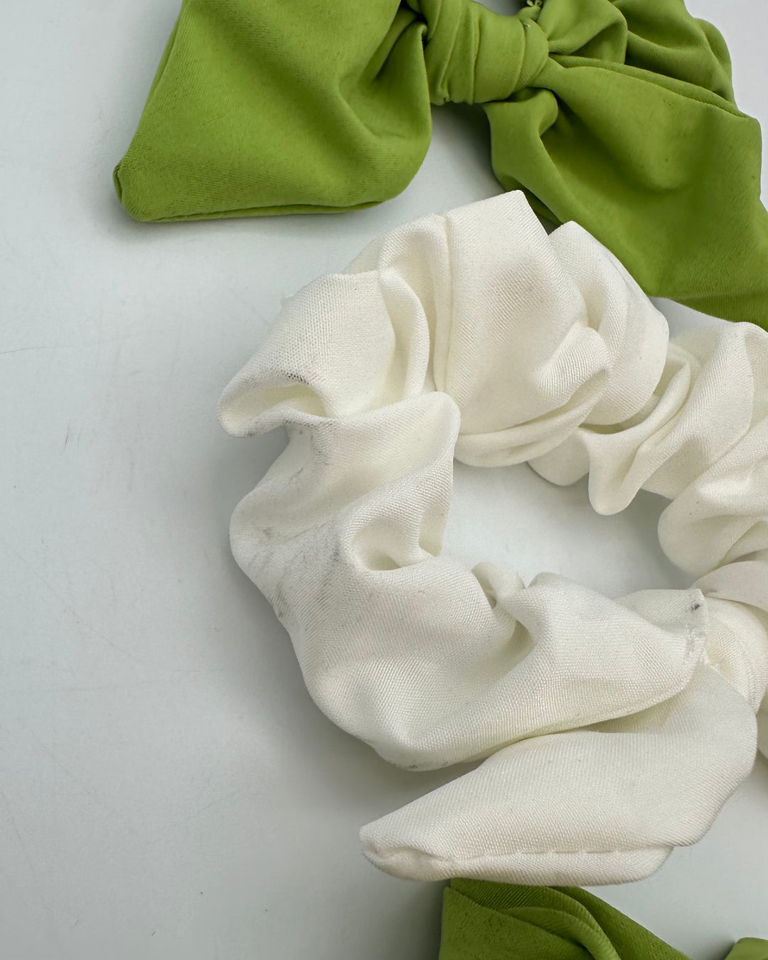 Biolage Green and White Scrunchies Pack