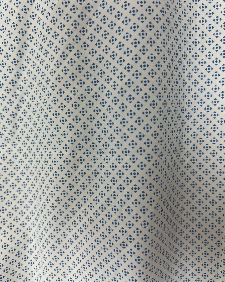 MENS White and Light Blue "Tile" Patterned Button-Up - Medium
